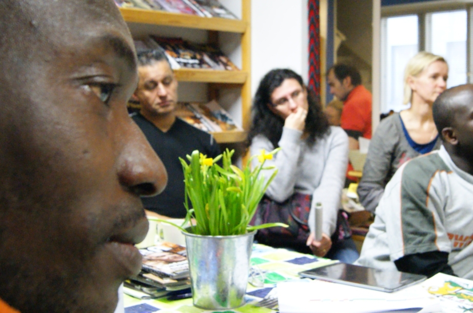 gmc_living_room_session_1_photo_3_by_outi_korhonen