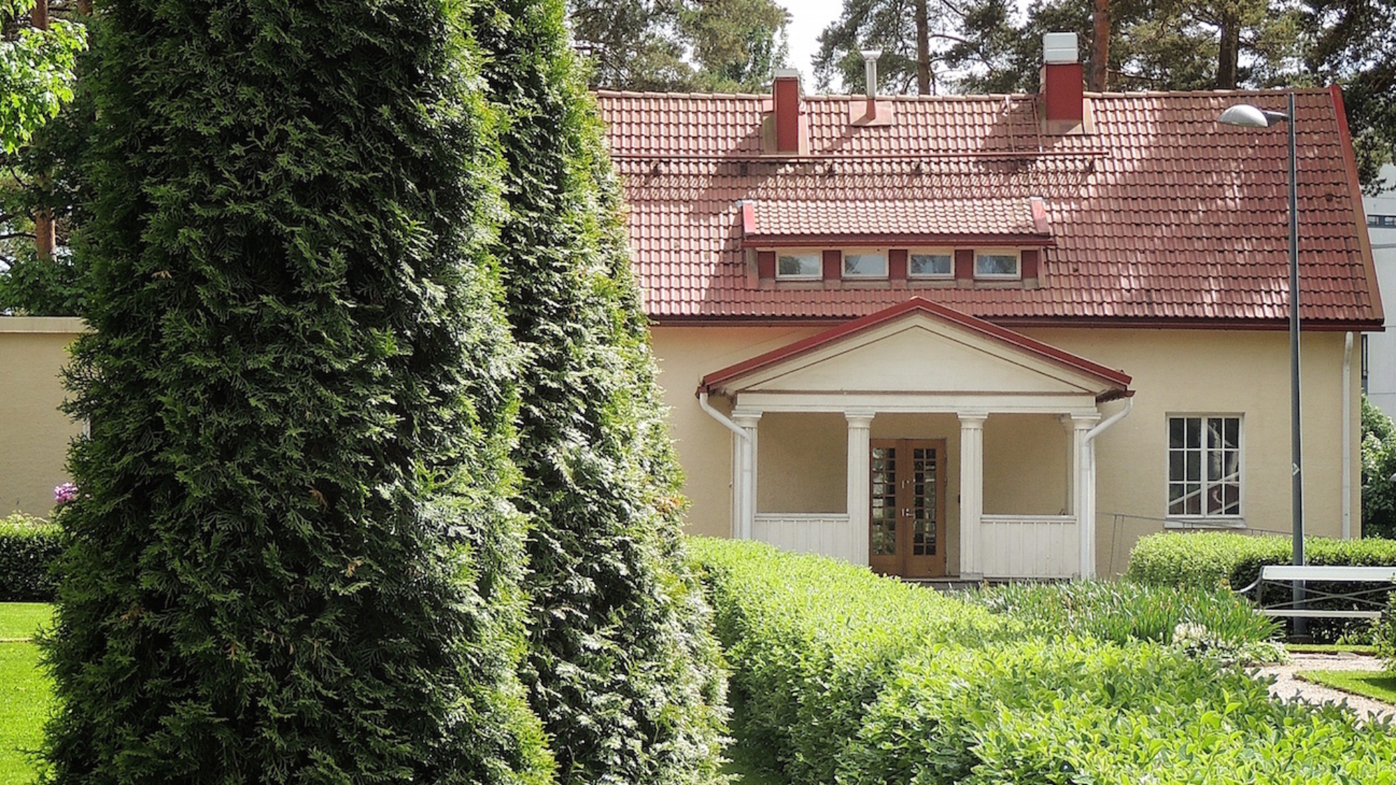 Photo from Villa Lill Kallvik website, by Aini Tolonen