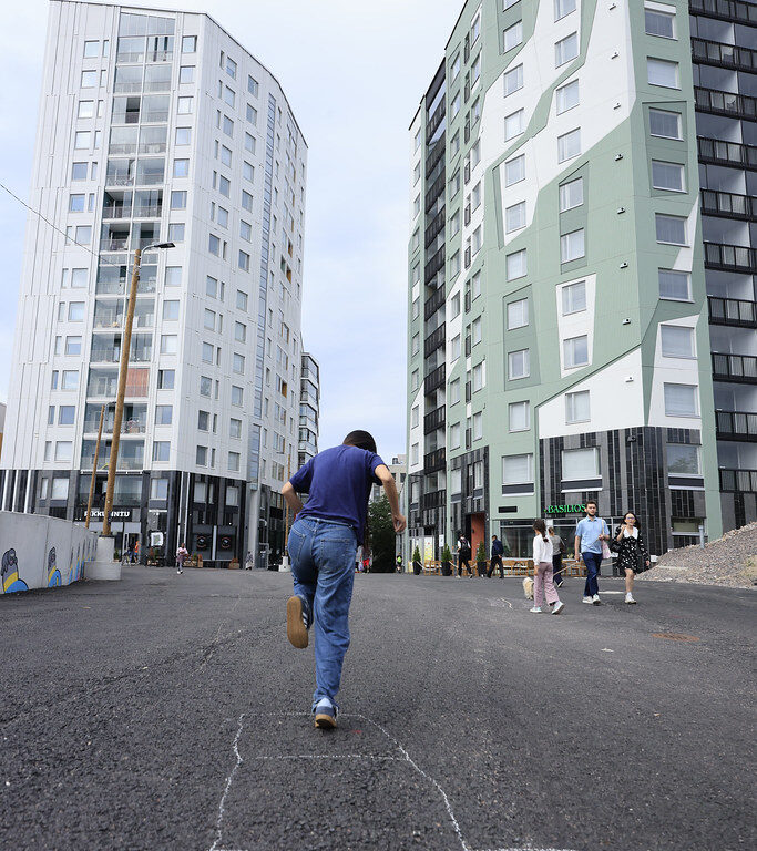 _mr51272_53951264463_l