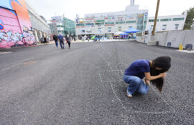 _mr51273_53951264468_l