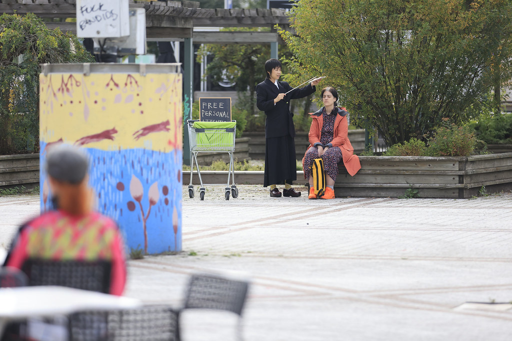 _mr51289_53950110357_l