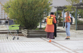 _mr51298_53951335934_l