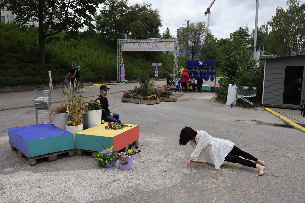 _mr51383_53951335494_l