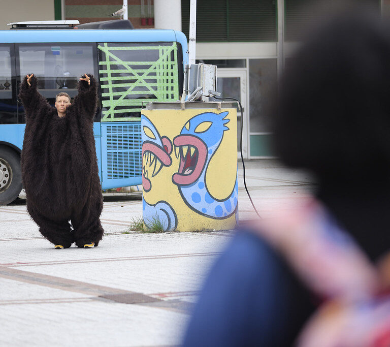 _mr51442_53951263588_l