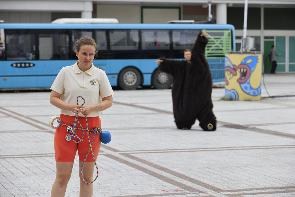 _mr51444_53950109532_l