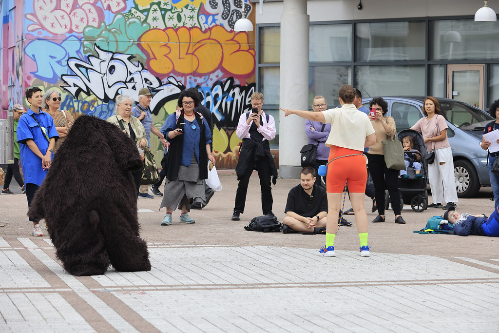 _mr51457_53951263388_l