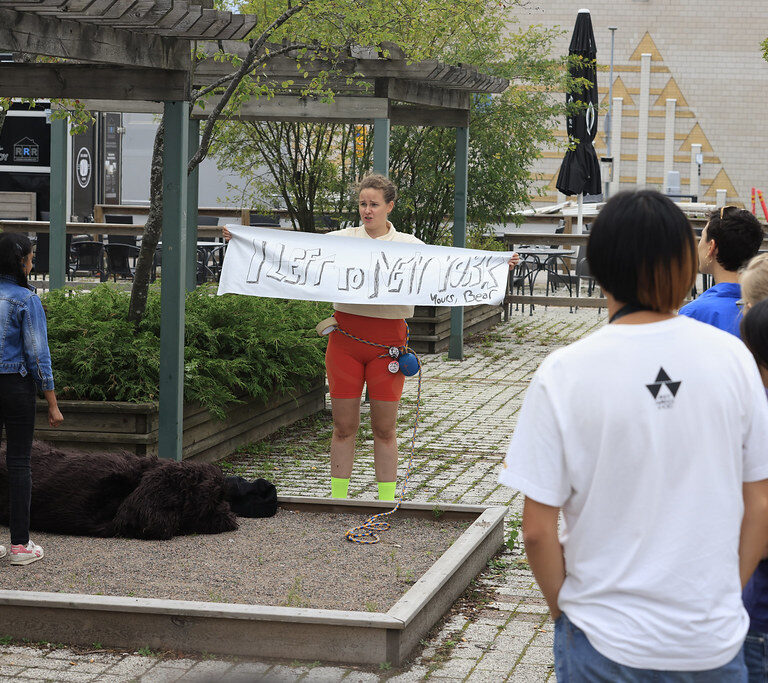 _mr51493_53950109237_l