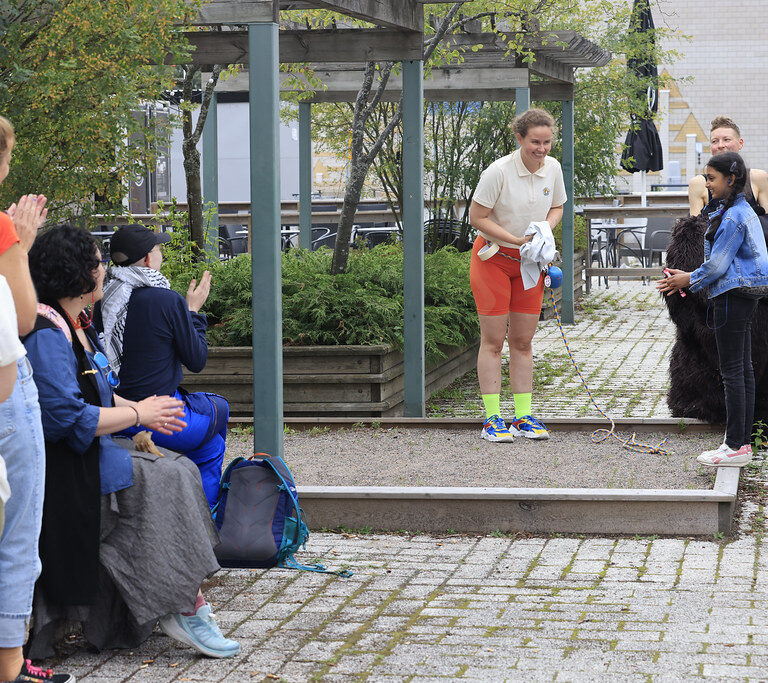 _mr51497_53950109232_l