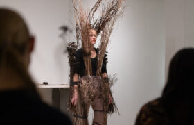 _mr53842_54221257840_l